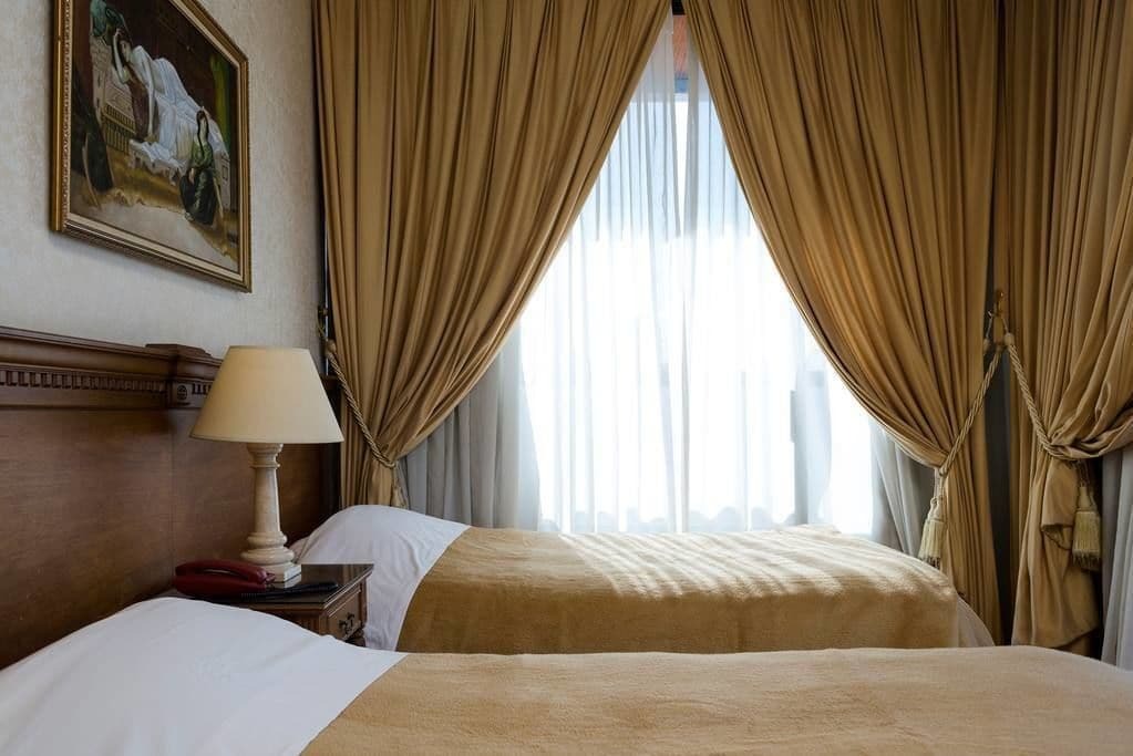Holiday Home Suites Beirut Exterior foto
